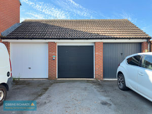 Garage/Parking- click for photo gallery